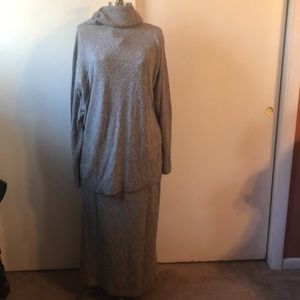 Vintage Victoria Holley 2-Piece Sweater/Skirt Set
